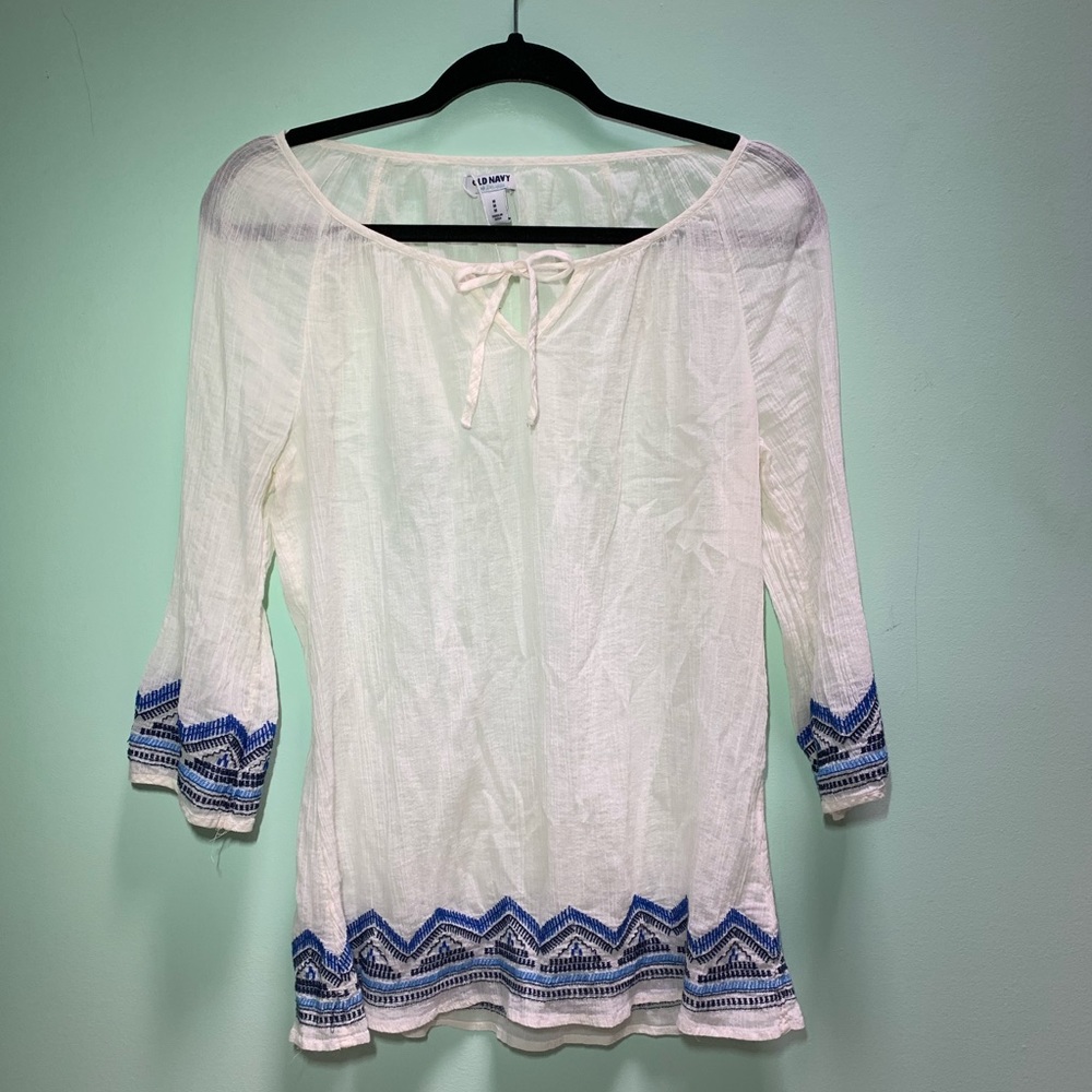 Embroidered Old Navy Top